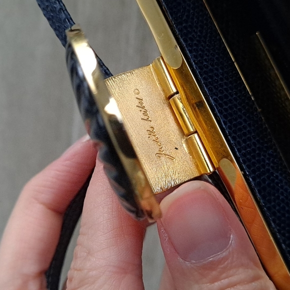 Vintage Judith Leiber bag - Picture 8 of 16